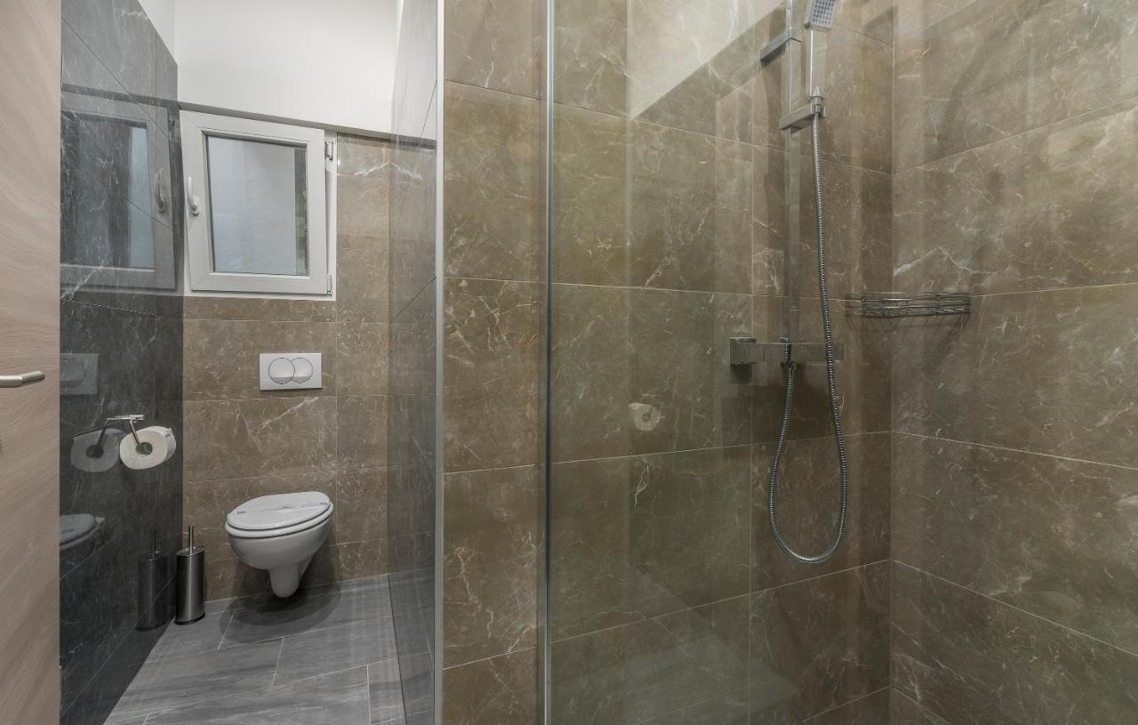 Roberto Rooms Poreč Buitenkant foto